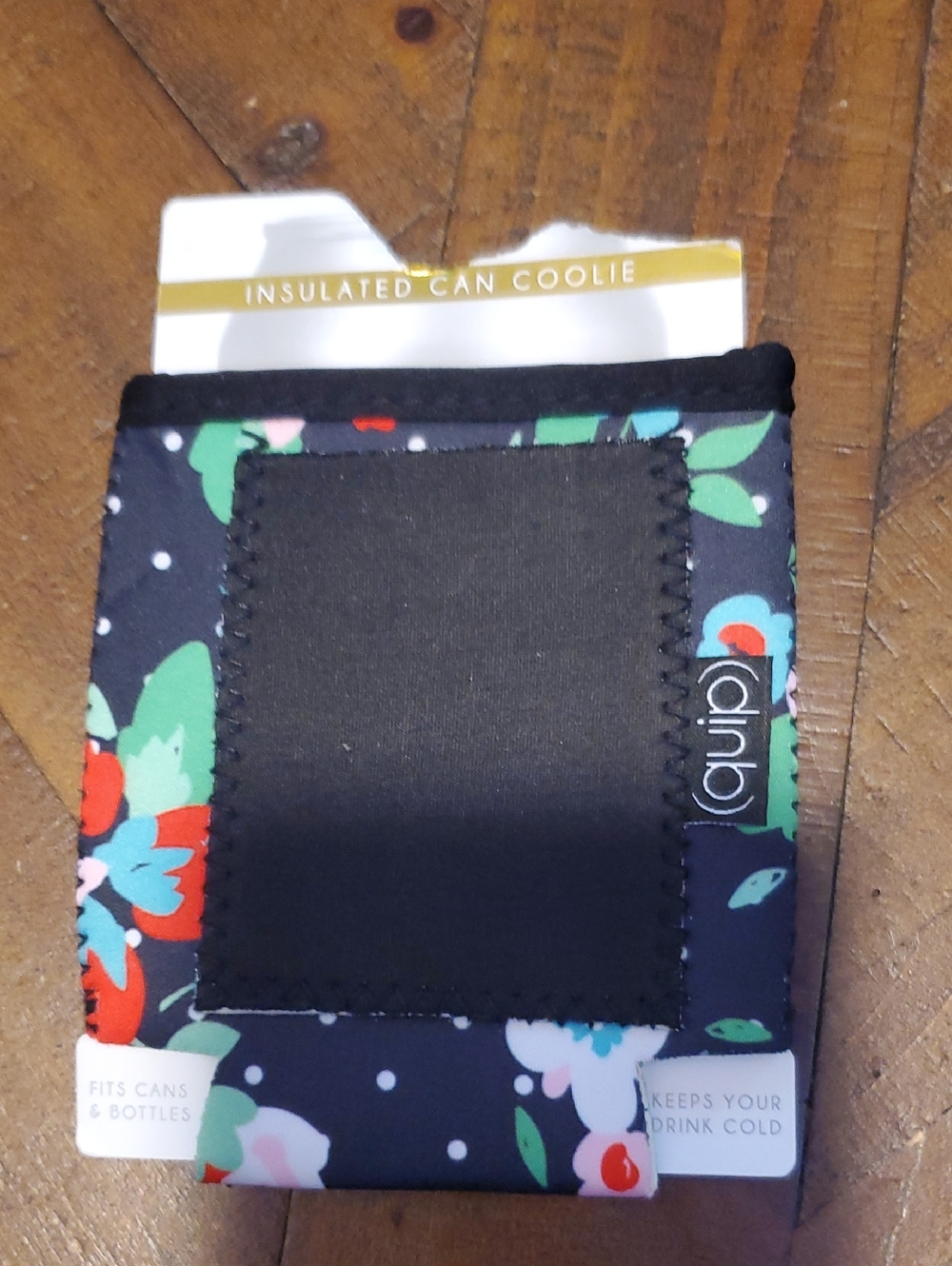 QUIP  Floral Insulated Can Cooler - Black with Floral Print